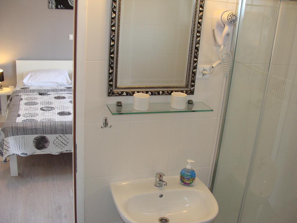 Guest House Dragic - Anex Zadar Room photo