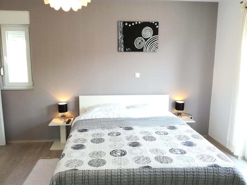 Guest House Dragic - Anex Zadar Exterior photo